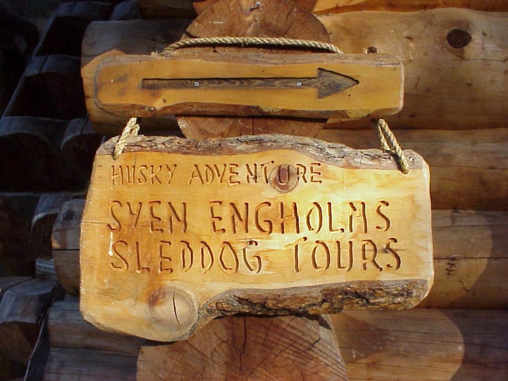 Engholm Husky Design Lodge Карашьок Екстериор снимка